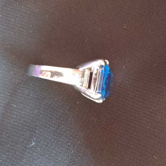 Blue rectangle ring - Picture 6 of 6